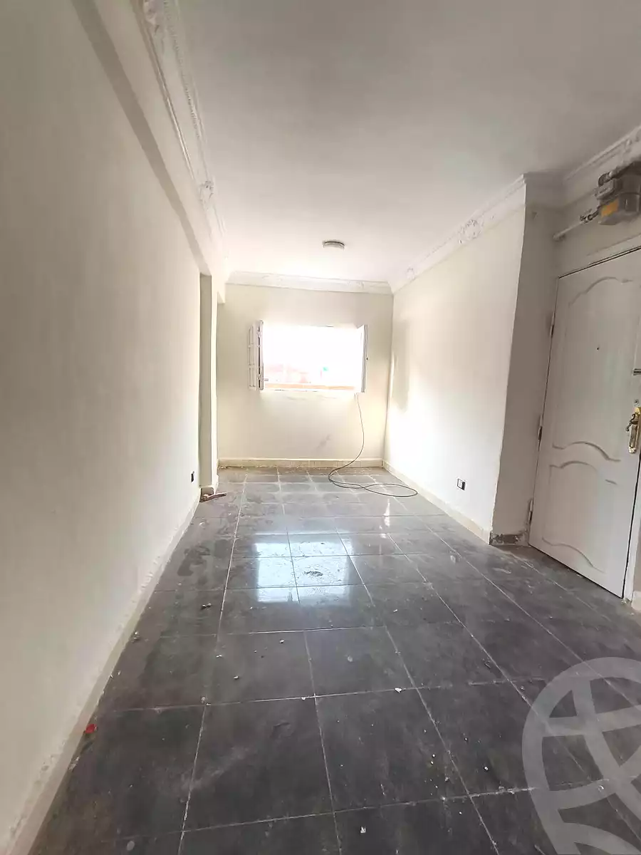 https://aqarmap.com.eg/en/listing/7339262-for-rent-alexandria-lsywf-el-falki