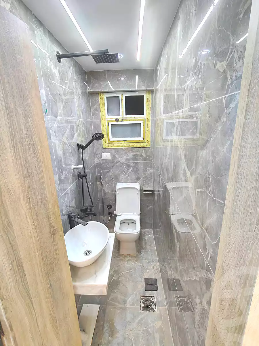 https://aqarmap.com.eg/en/listing/7339429-for-sale-alexandria-sydy-bshr-tryq-ljysh