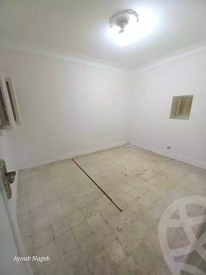 https://aqarmap.com.eg/en/listing/7340109-for-sale-alexandria-al-agamy-lbytsh-mohamed-el-fardi-st