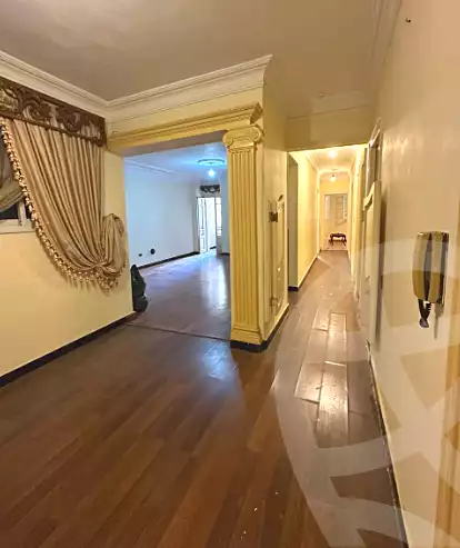 https://aqarmap.com.eg/ar/listing/7340124-for-rent-alexandria-glim