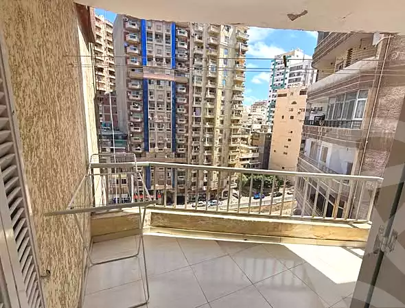 https://aqarmap.com.eg/ar/listing/7340202-for-sale-alexandria-sydy-bshr-sydy-bshr-qbly