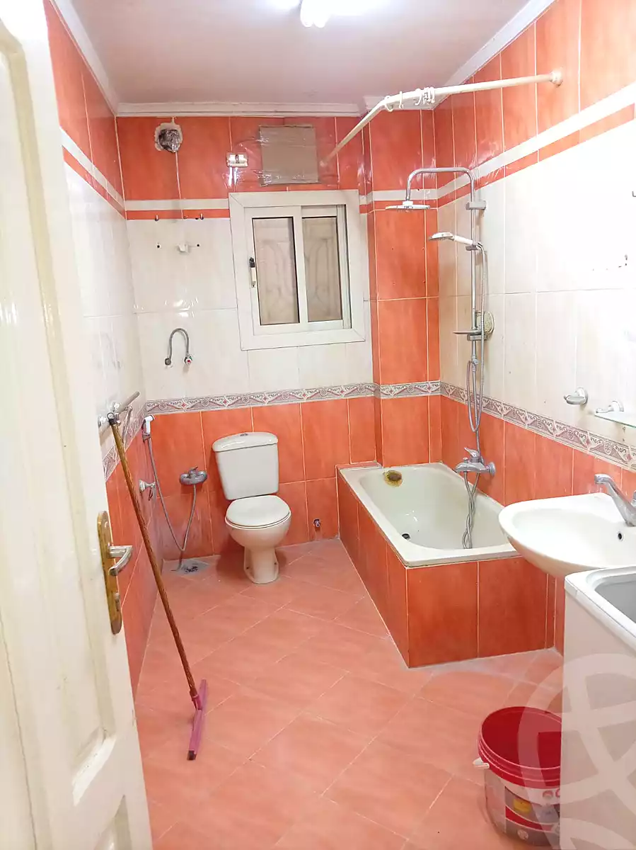 https://aqarmap.com.eg/ar/listing/7340311-for-sale-cairo-hadayek-el-ahram-khafraa-gate