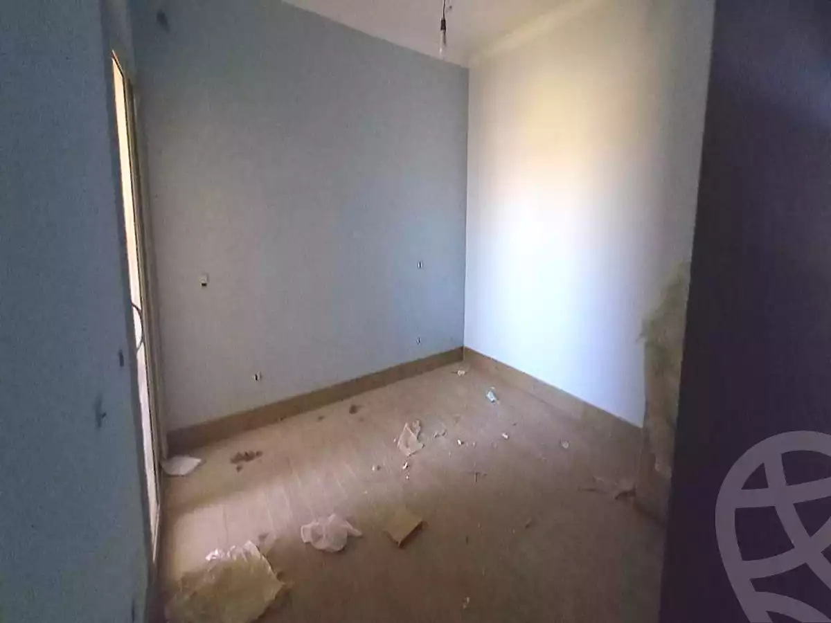 https://aqarmap.com.eg/ar/listing/7340585-for-sale-cairo-new-cairo-compounds-les-rois