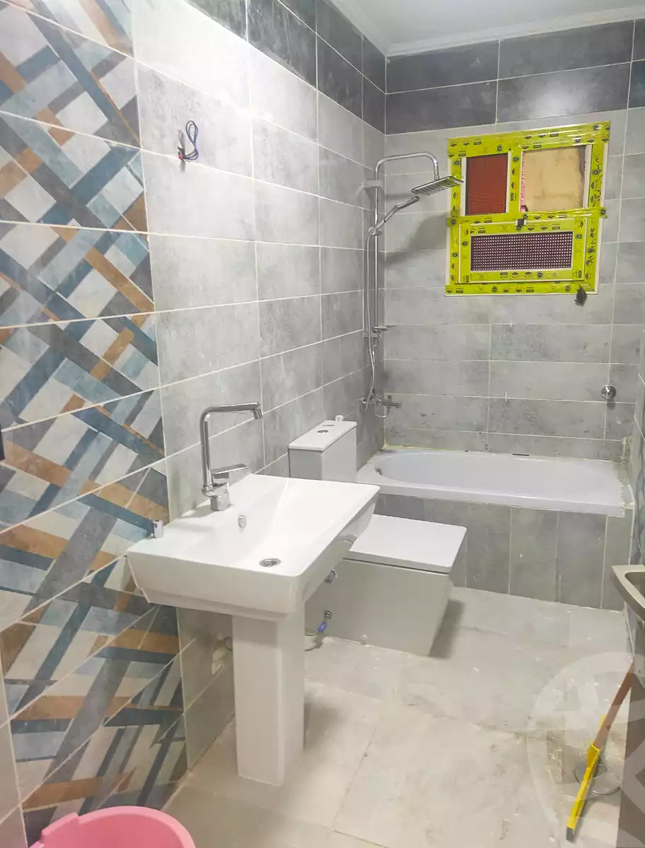 https://aqarmap.com.eg/en/listing/7340576-for-rent-cairo-ain-shams-alf-maskn-maher-badawi-st