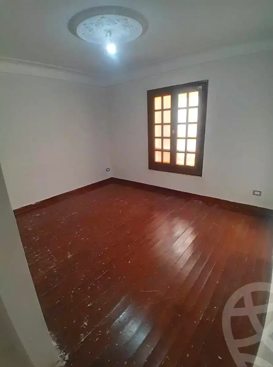 https://aqarmap.com.eg/en/listing/7340598-for-sale-alexandria-el-asafra-l-sfr-bhry