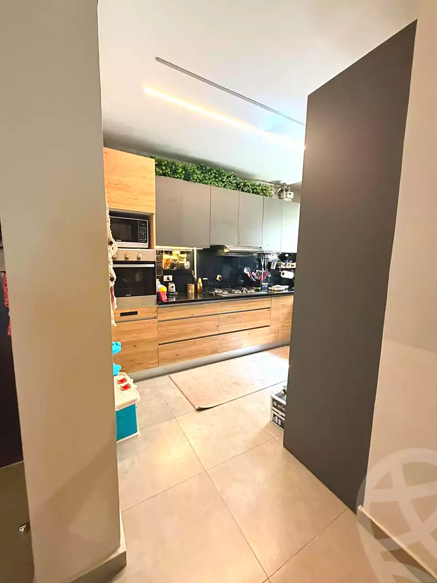 https://aqarmap.com.eg/ar/listing/7340674-for-sale-cairo-new-cairo-compounds-cairo-new-cairo-compounds-regents-park
