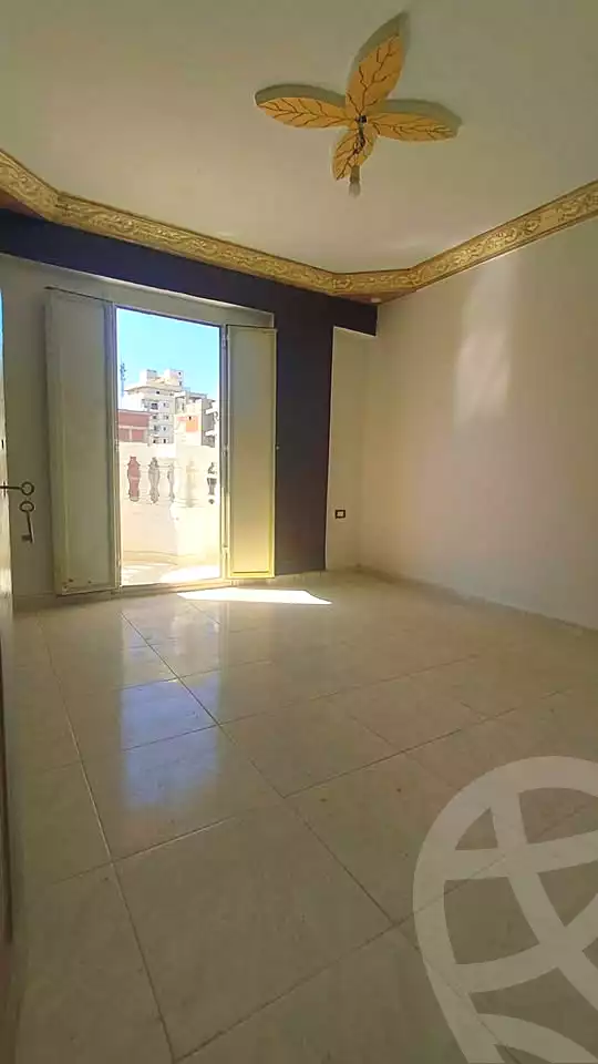https://aqarmap.com.eg/ar/listing/7340770-for-sale-alexandria-el-asafra-shr-45