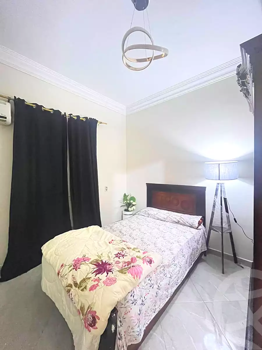 https://aqarmap.com.eg/en/listing/7340816-for-rent-cairo-el-sheikh-zayed-city-compounds-rawdet-zayed