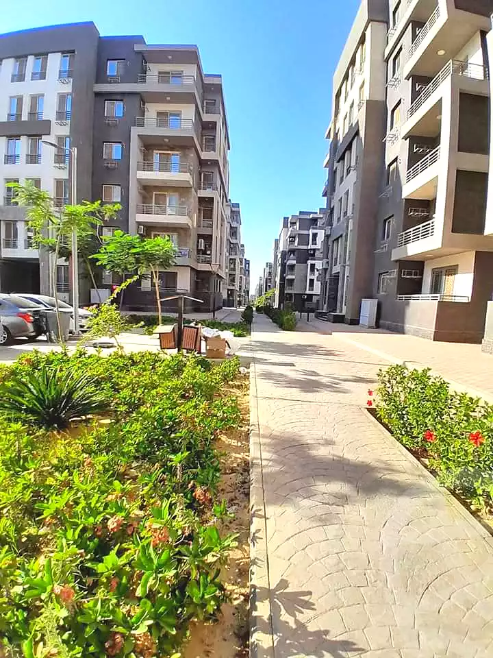 https://aqarmap.com.eg/en/listing/7340853-for-rent-cairo-6th-of-october-compounds-jn-ktwbr