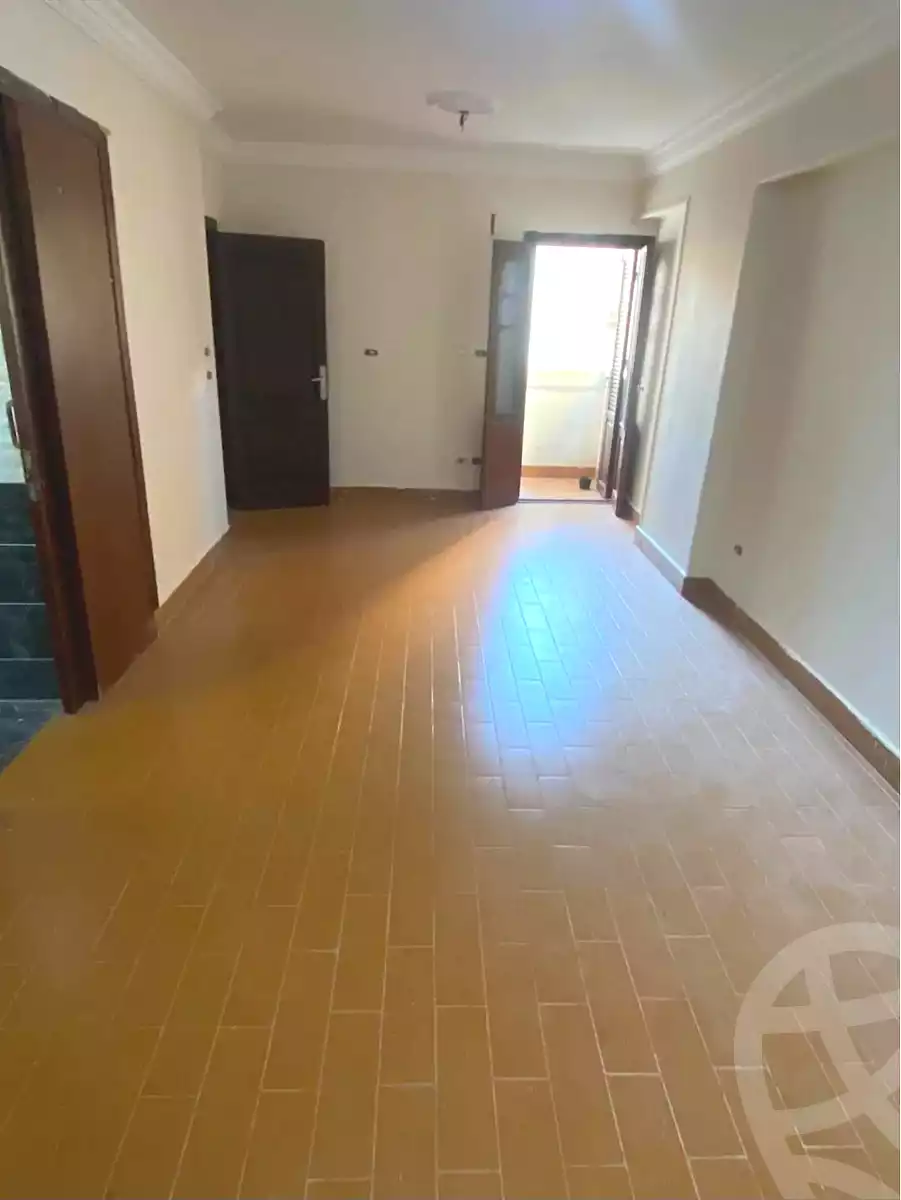 https://aqarmap.com.eg/ar/listing/7340867-for-sale-alexandria-ganaklis