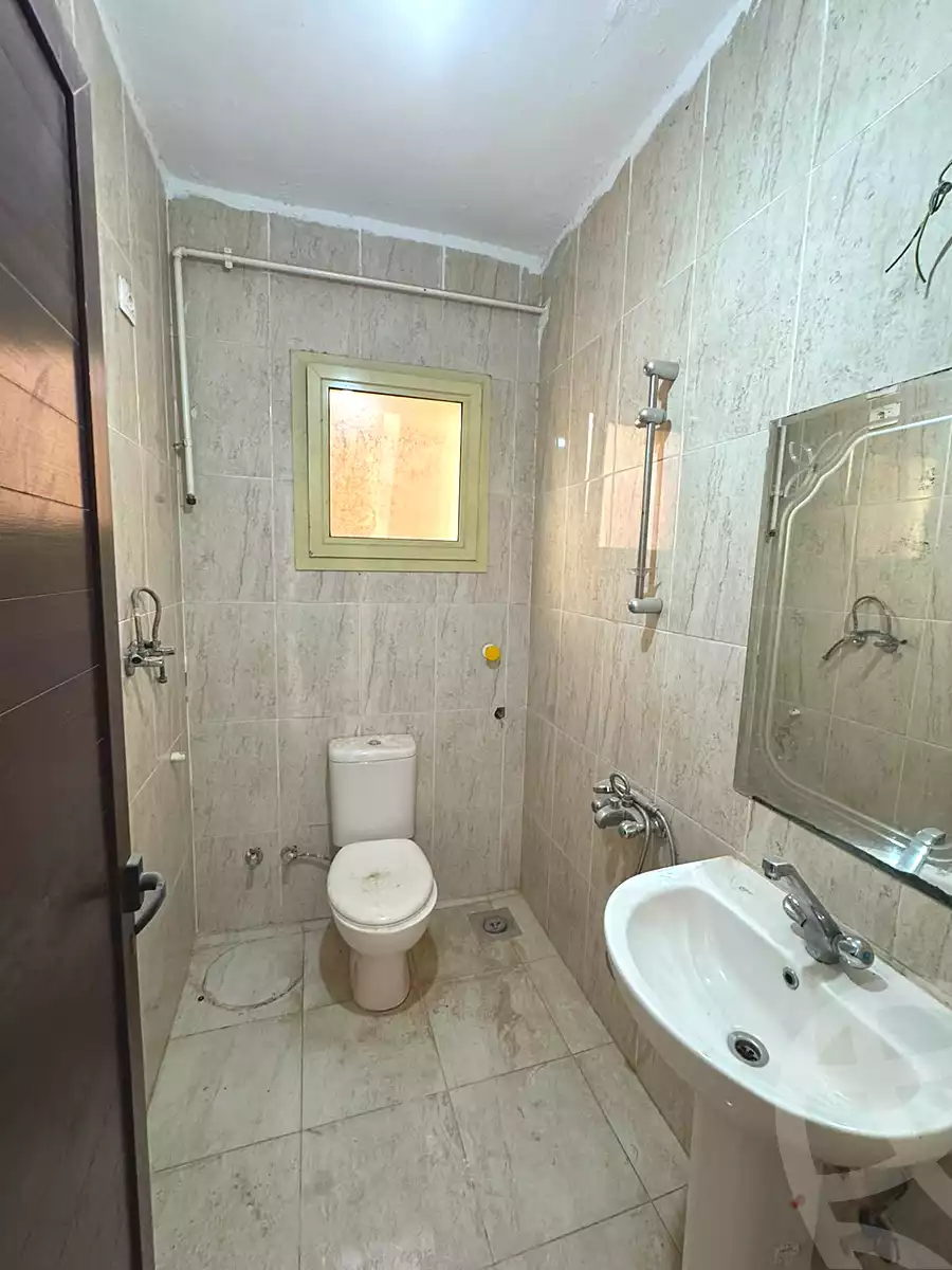 https://aqarmap.com.eg/ar/listing/7340912-for-sale-cairo-6th-of-october-el-ahyaa-neighborhood-1st-sixth-neighborhood