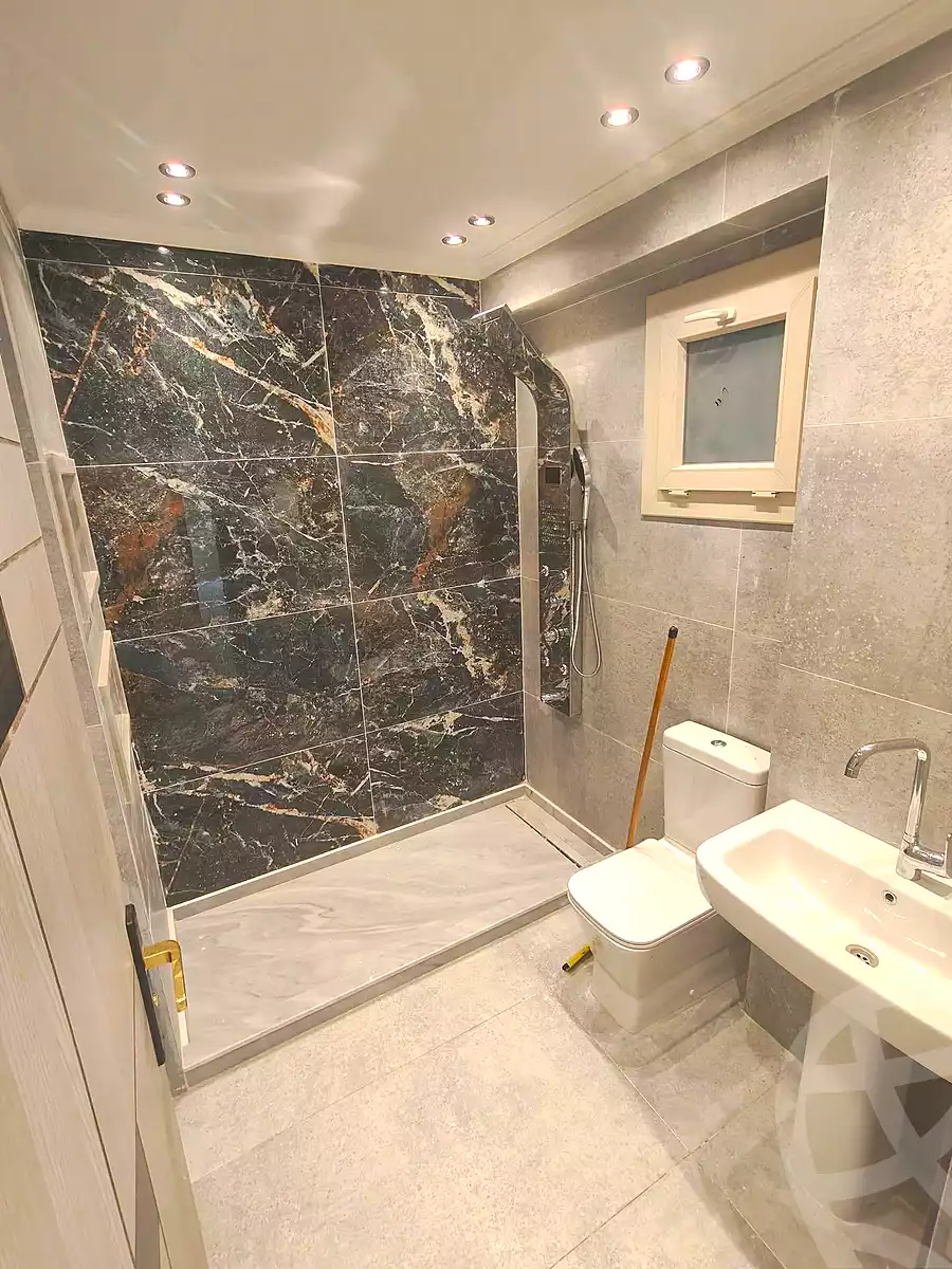 https://aqarmap.com.eg/en/listing/7341148-for-sale-alexandria-el-mandara-tryq-ljysh