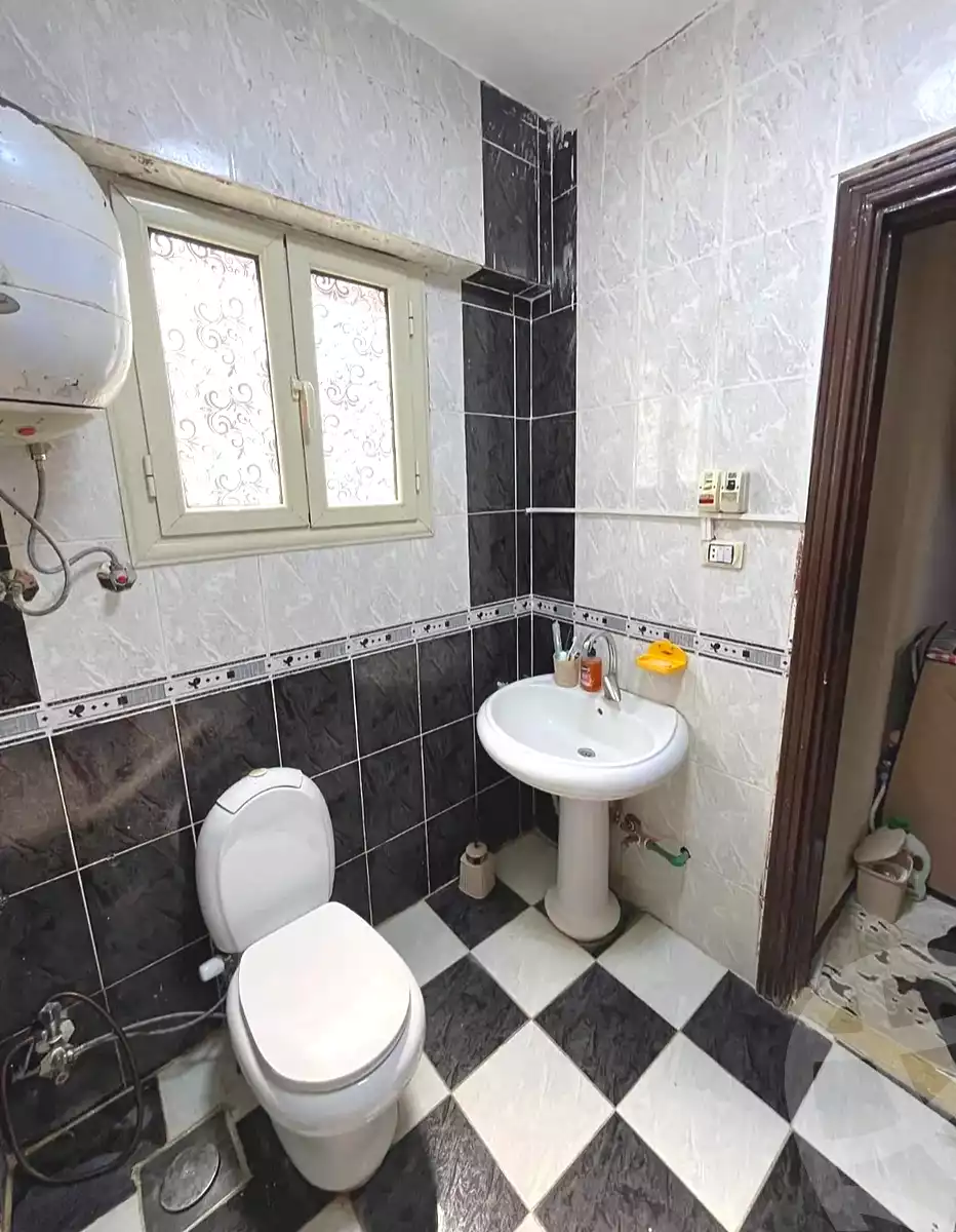https://aqarmap.com.eg/en/listing/7341156-for-sale-alexandria-al-agamy-bw-ywsf