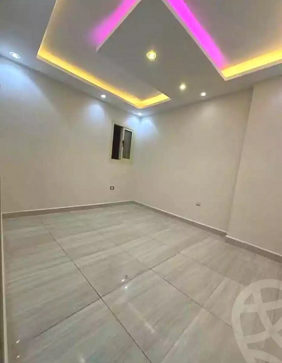 https://aqarmap.com.eg/ar/listing/7341190-for-sale-alexandria-al-agamy-lbytsh-qased-kareem-st