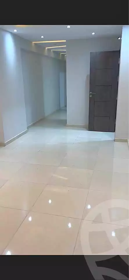 https://aqarmap.com.eg/ar/listing/7341200-for-sale-alexandria-sydy-bshr-sydy-bshr-bhry-shr-mhmwd-l-yswy