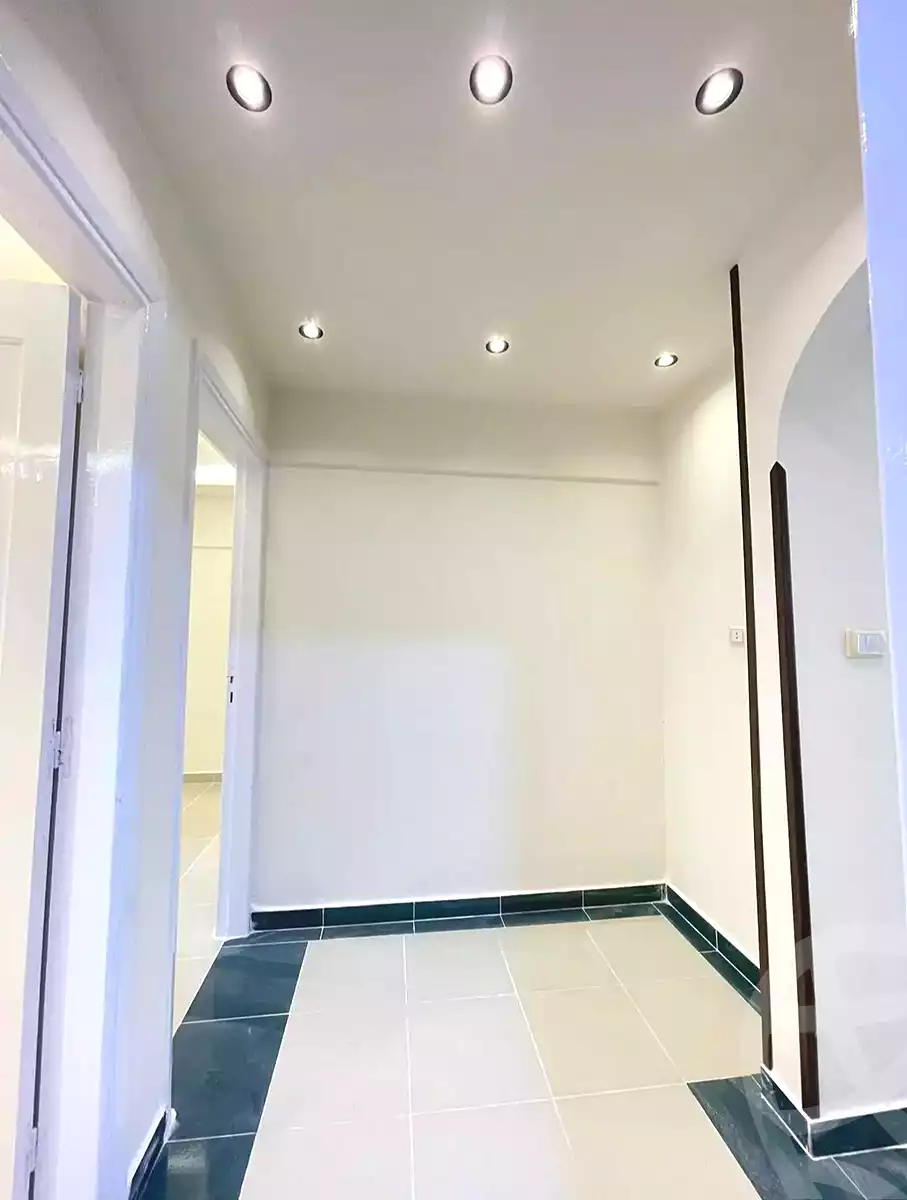 https://aqarmap.com.eg/en/listing/7341233-for-sale-alexandria-al-agamy-shataa-el-nakheel