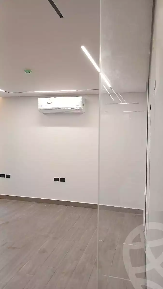 https://aqarmap.com.eg/ar/listing/7341242-for-rent-cairo-el-maadi-compounds-rayhanah-plaza