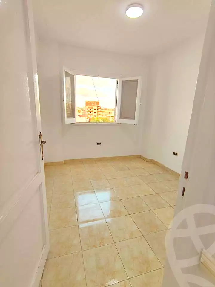 https://aqarmap.com.eg/en/listing/7341401-for-sale-alexandria-al-agamy-shataa-el-nakheel