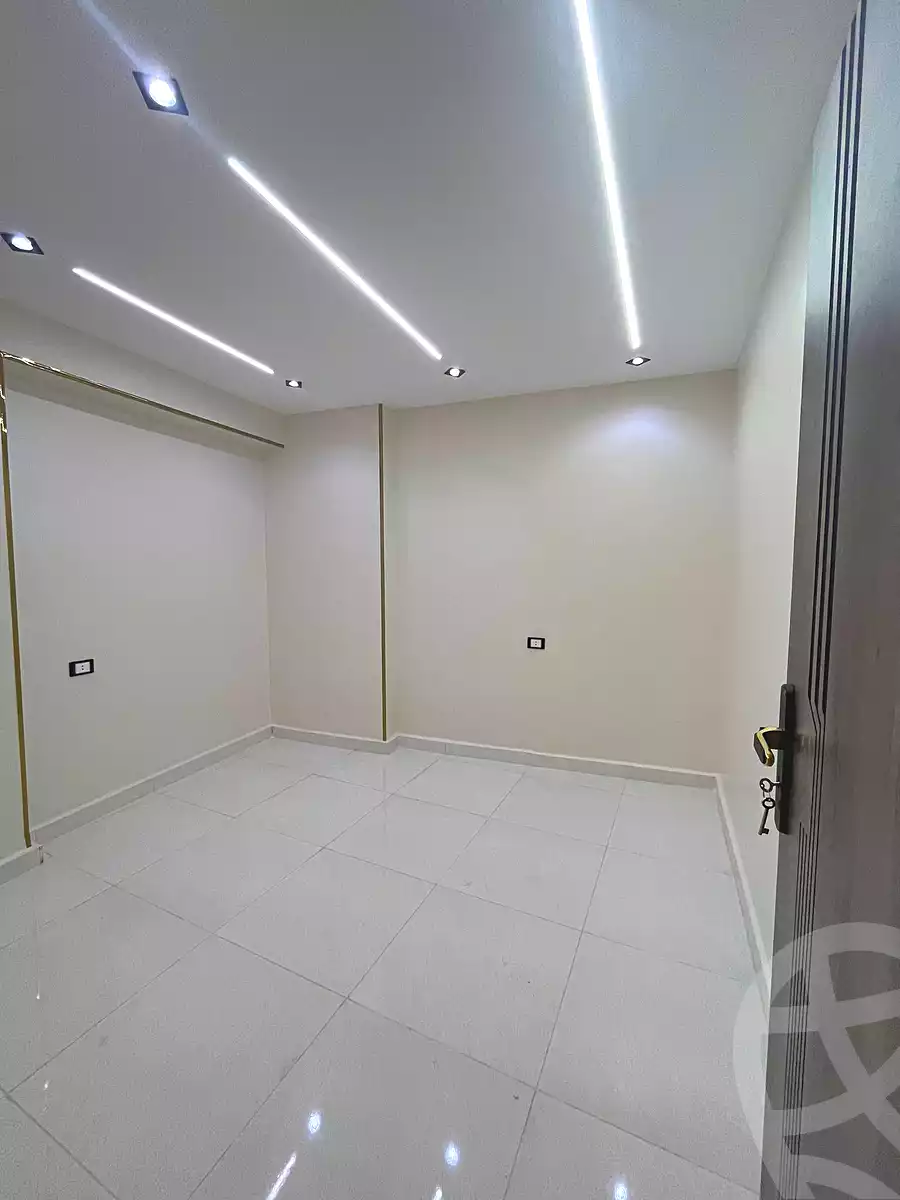 https://aqarmap.com.eg/ar/listing/7341413-for-sale-cairo-elnozha-Streettt-27