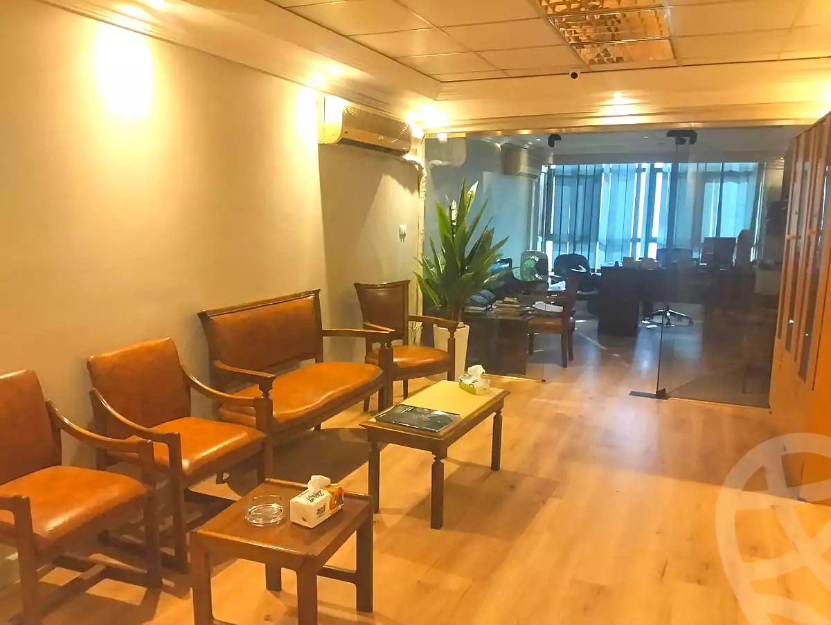 https://aqarmap.com.eg/ar/listing/7341562-for-rent-cairo-el-maadi-zahraa-el-maadi-shr-krfwr-lryysy