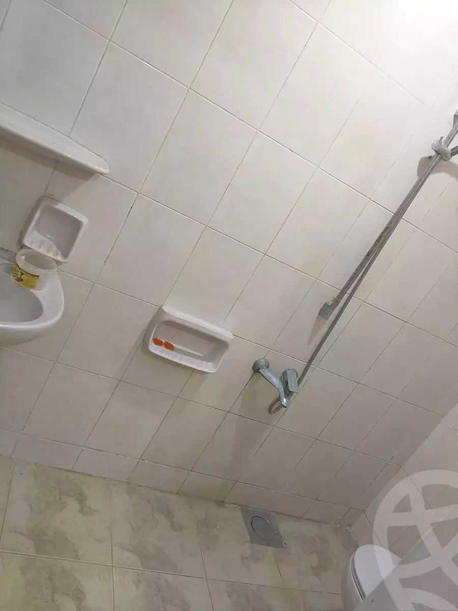 https://aqarmap.com.eg/ar/listing/7341578-for-sale-alexandria-al-agamy-el-hanouvel-al-haded-we-al-soulb-st