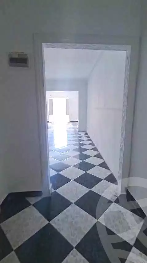 https://aqarmap.com.eg/ar/listing/7341581-for-rent-alexandria-smouha-tout-ankh-amoun-st