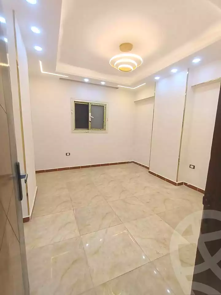 https://aqarmap.com.eg/ar/listing/7341663-for-sale-alexandria-al-agamy-bw-ywsf