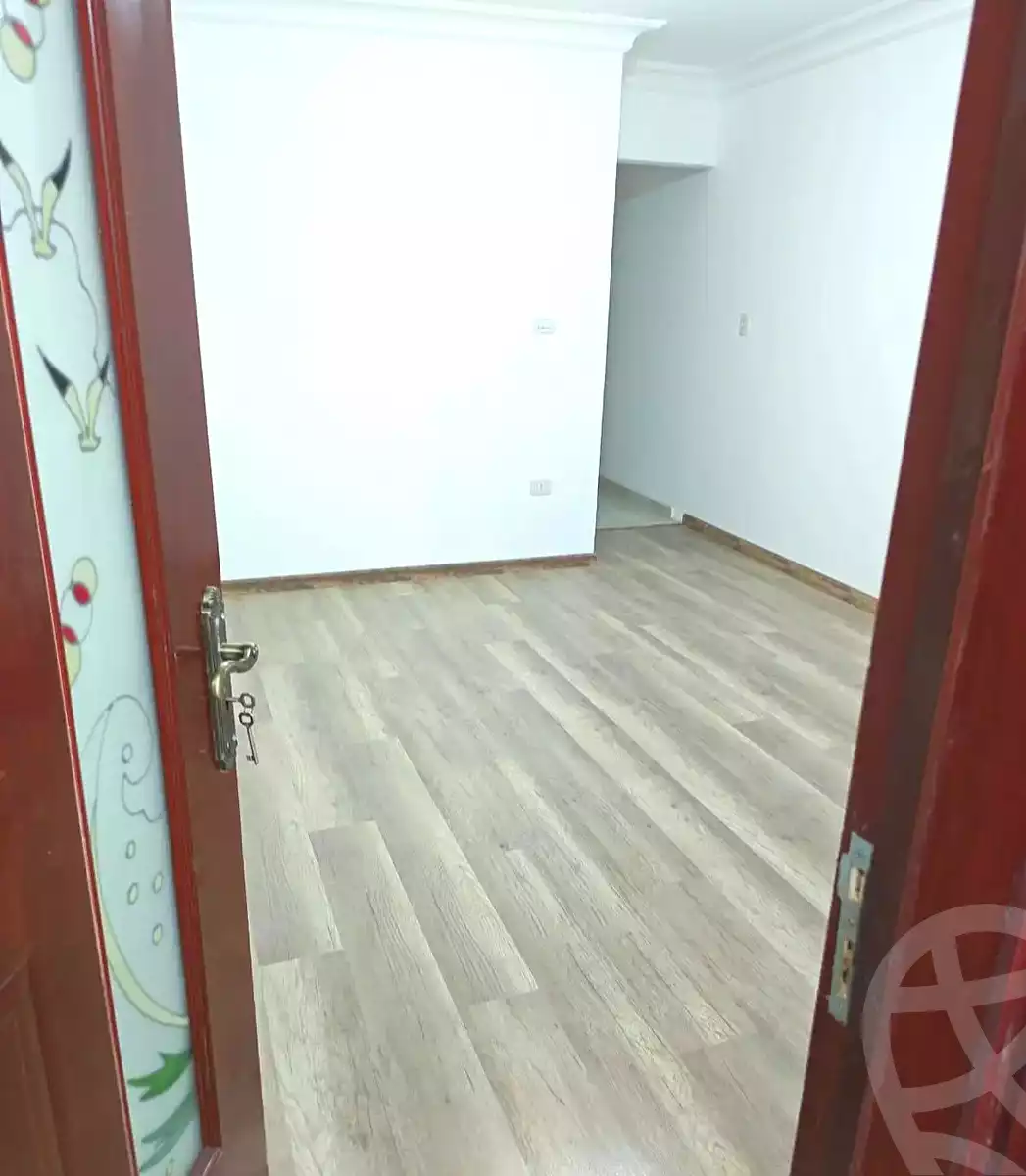 https://aqarmap.com.eg/en/listing/7341685-for-rent-alexandria-lsywf-el-seyouf-bahri