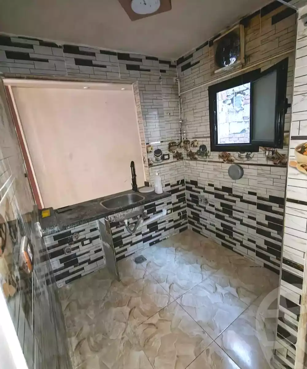 https://aqarmap.com.eg/en/listing/7341749-for-sale-alexandria-al-agamy-el-hanouvel-kasr-al-quiri-st-1