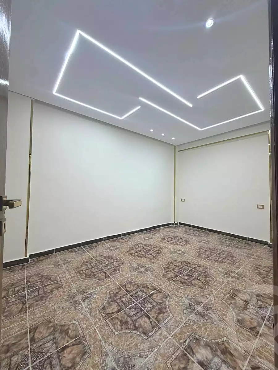 https://aqarmap.com.eg/en/listing/7341975-for-sale-alexandria-lsywf-el-falki