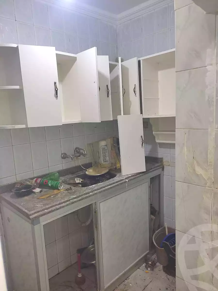 https://aqarmap.com.eg/ar/listing/7342323-for-rent-alexandria-sydy-bshr-sydy-bshr-bhry-shr-mhmwd-l-yswy