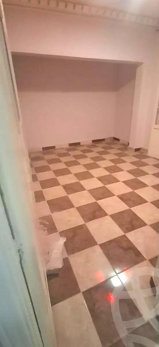 https://aqarmap.com.eg/en/listing/7342358-for-sale-alexandria-al-agamy-lbytsh-mohamed-el-fardi-st