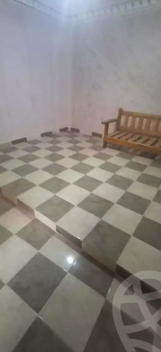 https://aqarmap.com.eg/en/listing/7342358-for-sale-alexandria-al-agamy-lbytsh-mohamed-el-fardi-st