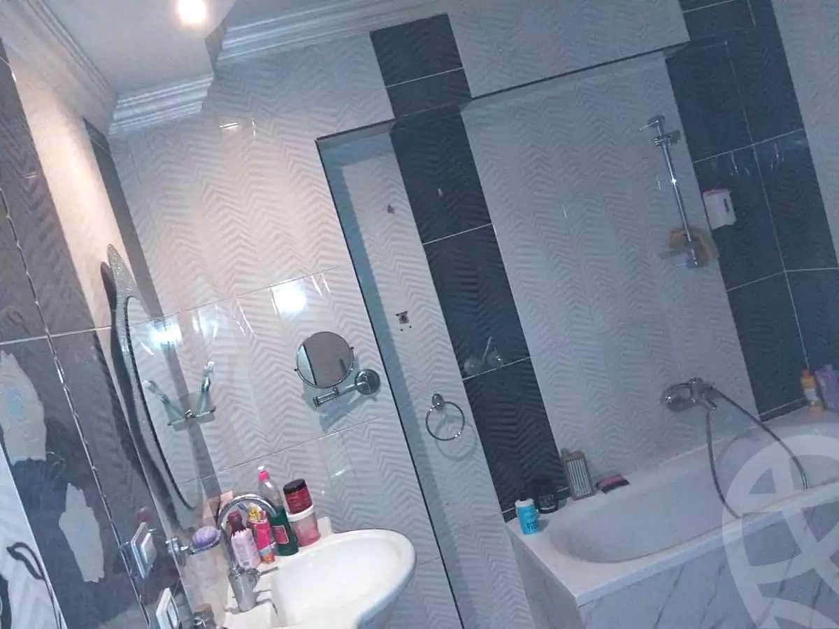 https://aqarmap.com.eg/en/listing/7342657-for-rent-cairo-nozha-2-el-khamseen-st