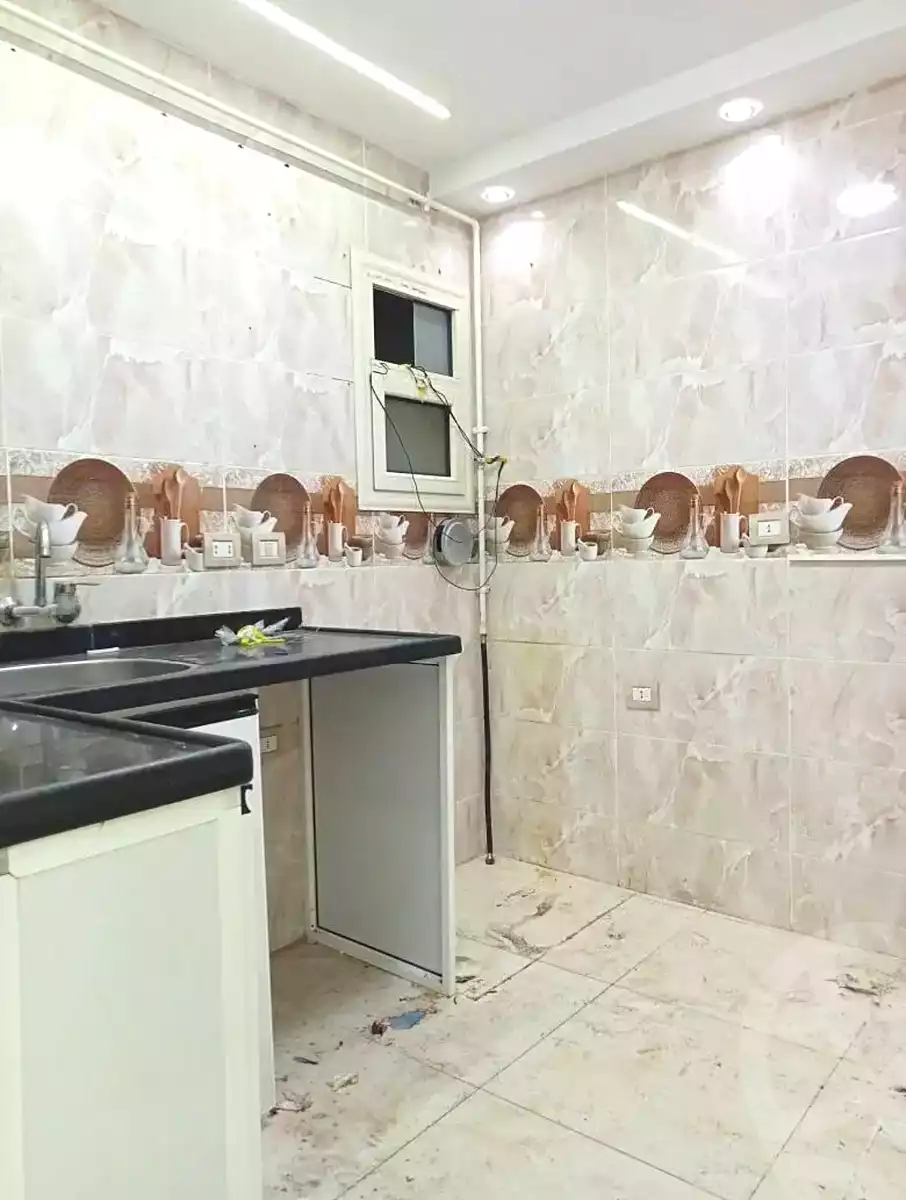 https://aqarmap.com.eg/ar/listing/7342864-for-sale-alexandria-el-asafra-shr-45