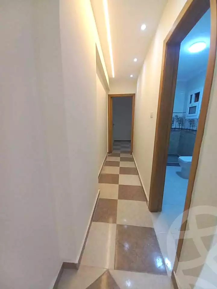 https://aqarmap.com.eg/ar/listing/7342926-for-sale-alexandria-sydy-bshr-sydy-bshr-bhry-shr-mhmd-njyb