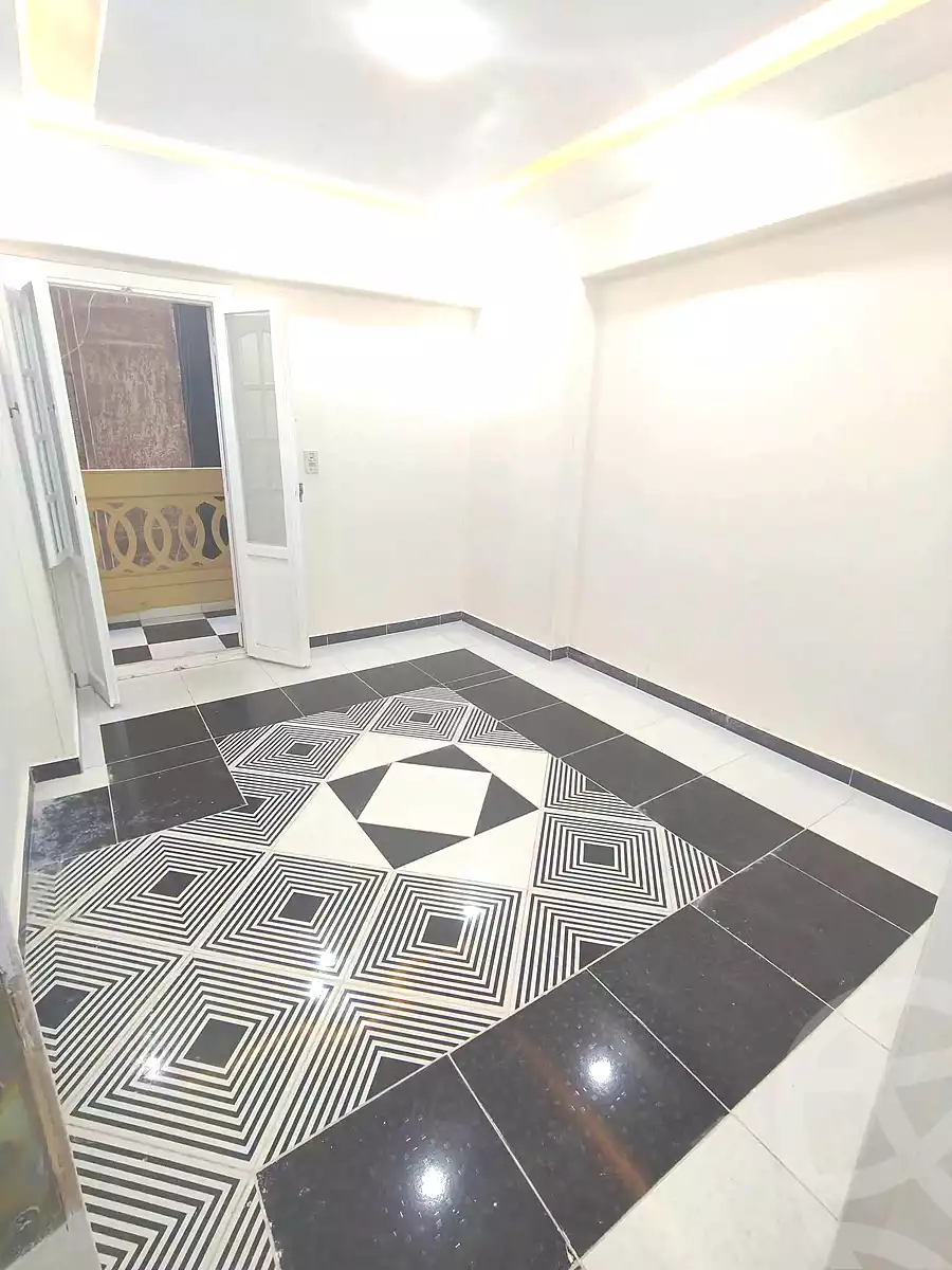 https://aqarmap.com.eg/ar/listing/7342993-for-sale-alexandria-sydy-bshr-sydy-bshr-bhry-shr-mhmd-njyb