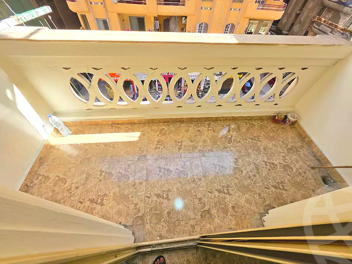 https://aqarmap.com.eg/ar/listing/7343028-for-sale-alexandria-sydy-bshr-sydy-bshr-bhry-shr-khld-bn-lwlyd