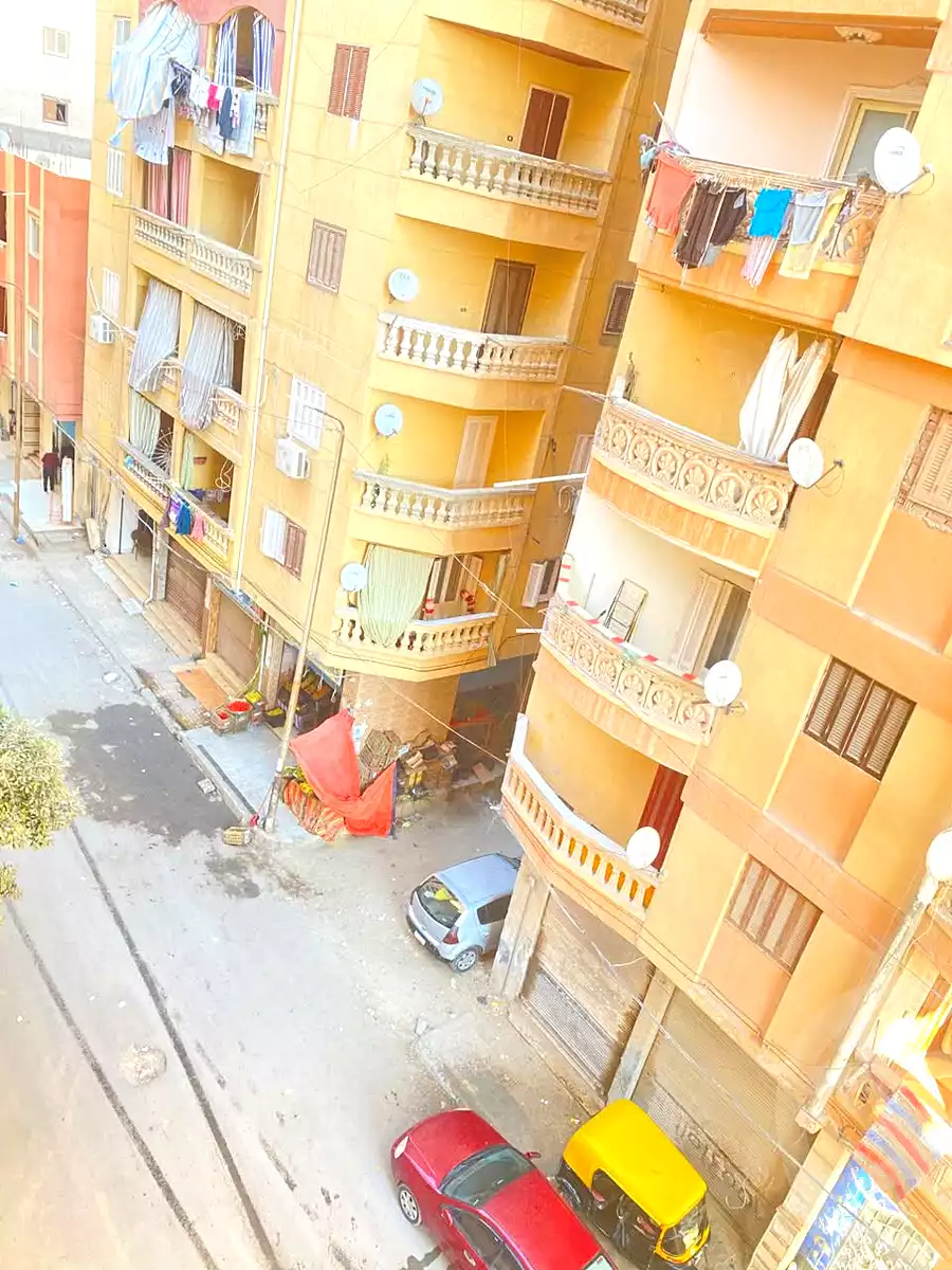 https://aqarmap.com.eg/ar/listing/7343100-for-sale-alexandria-al-agamy-el-hanouvel-kasr-al-quiri-st-1