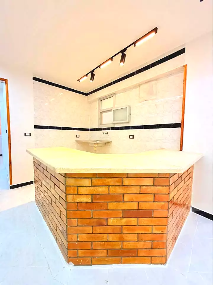 https://aqarmap.com.eg/ar/listing/7343292-for-sale-alexandria-al-agamy-shataa-el-nakheel