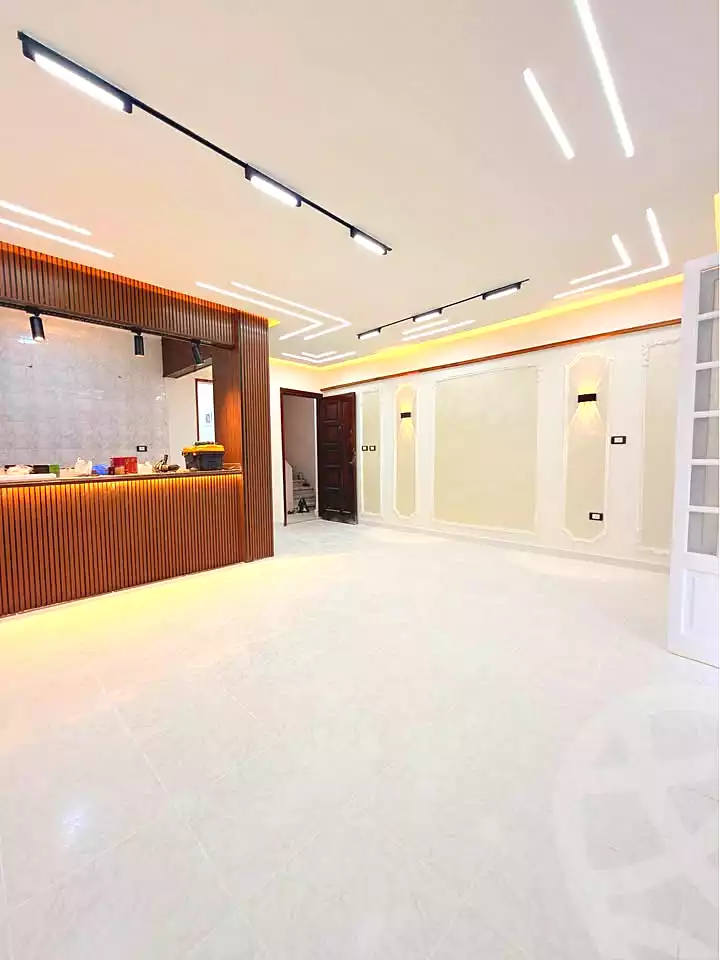 https://aqarmap.com.eg/ar/listing/7343322-for-sale-alexandria-al-agamy-shataa-el-nakheel
