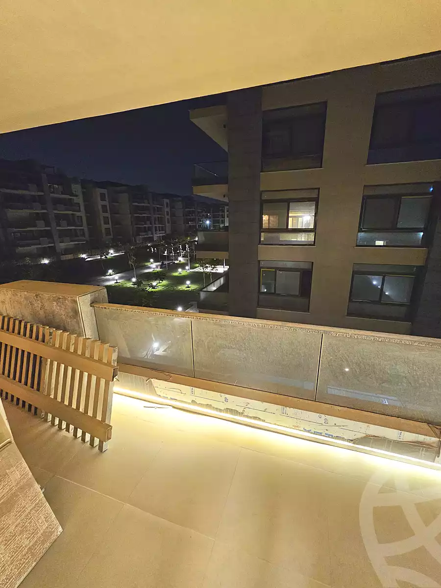 https://aqarmap.com.eg/en/listing/7344204-for-sale-cairo-new-cairo-compounds-azad