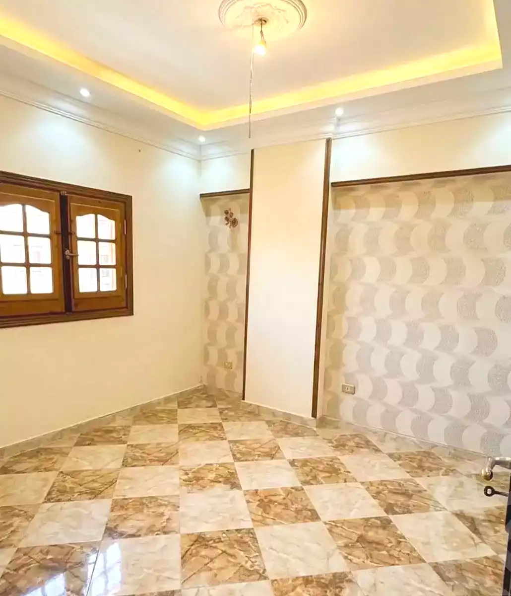 https://aqarmap.com.eg/en/listing/7344278-for-sale-alexandria-lsywf-el-fanan-mohamed-othman-st