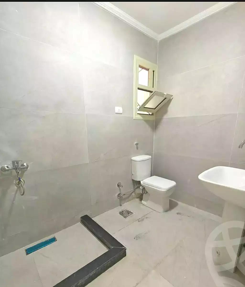 https://aqarmap.com.eg/en/listing/7344422-for-sale-alexandria-miami-mahmoud-el-isawy-st
