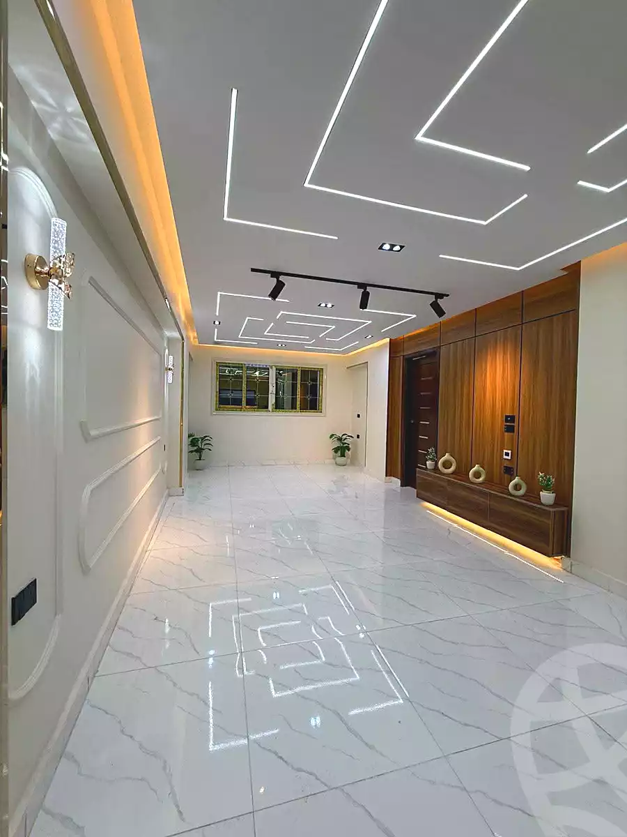 https://aqarmap.com.eg/ar/listing/7344646-for-sale-cairo-ain-shams-jsr-lswys-el-arbaeen-st