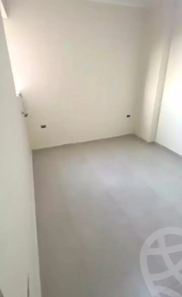 https://aqarmap.com.eg/ar/listing/7344718-for-sale-cairo-ain-shams-ain-shams-el-sharkia-ahmed-khaleel-st