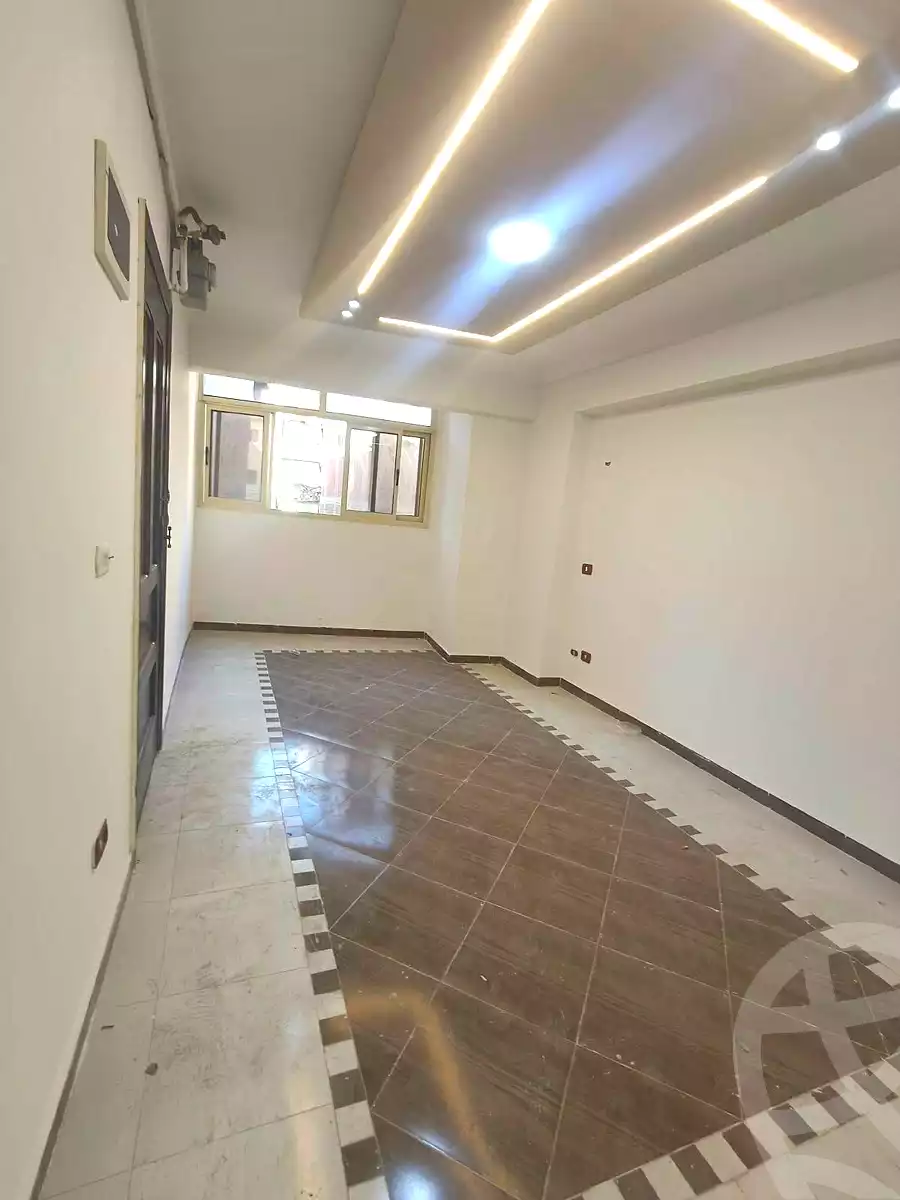 https://aqarmap.com.eg/ar/listing/7344778-for-sale-alexandria-lsywf-el-falki