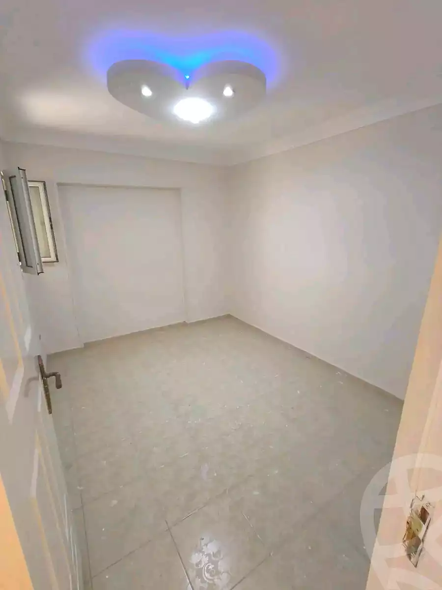 https://aqarmap.com.eg/en/listing/7344889-for-sale-alexandria-lsywf-el-falki