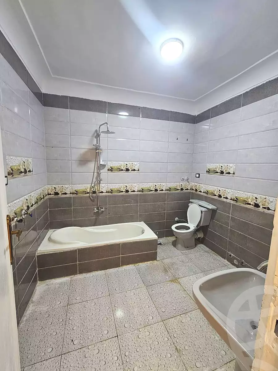 https://aqarmap.com.eg/en/listing/7345039-for-sale-alexandria-al-agamy-lbytsh