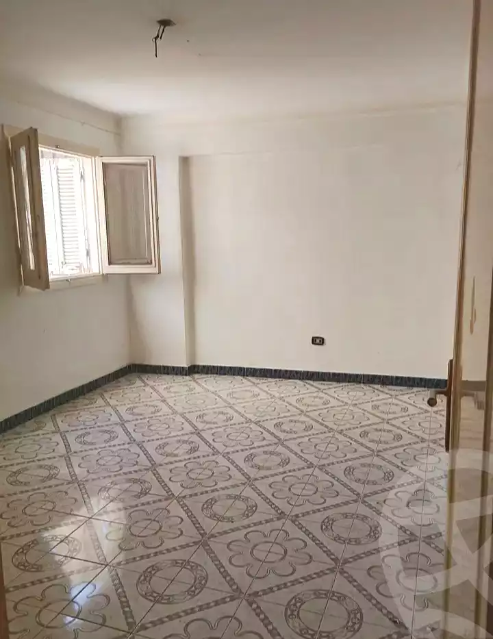 https://aqarmap.com.eg/ar/listing/7345065-for-rent-alexandria-miami-iskandar-ibrahim-st
